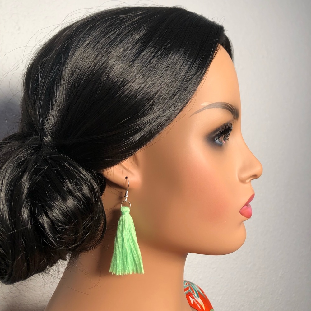 🦋 Handmade Neon Green Tassel Earrings 🦋 - Picture 8 of 8